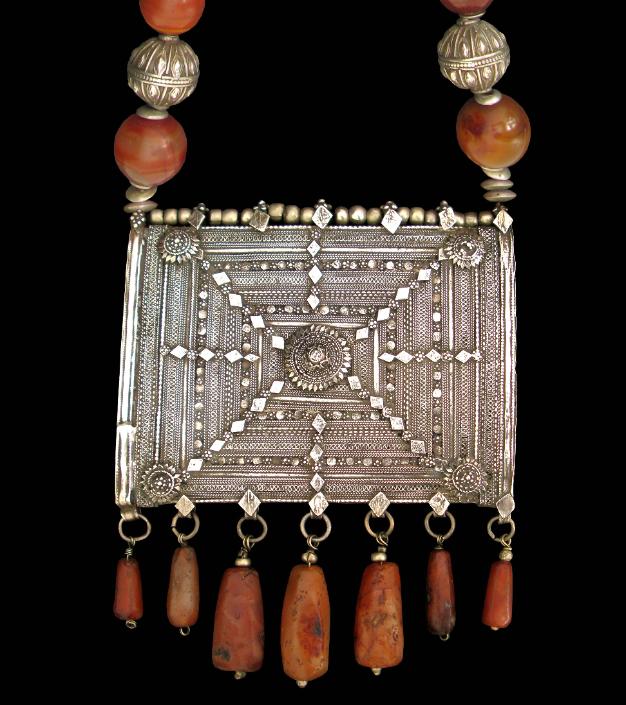 注目の Agate & Silver (Carnelian) Holder Amulet Islamic Koranic ネックレス・ペンダント