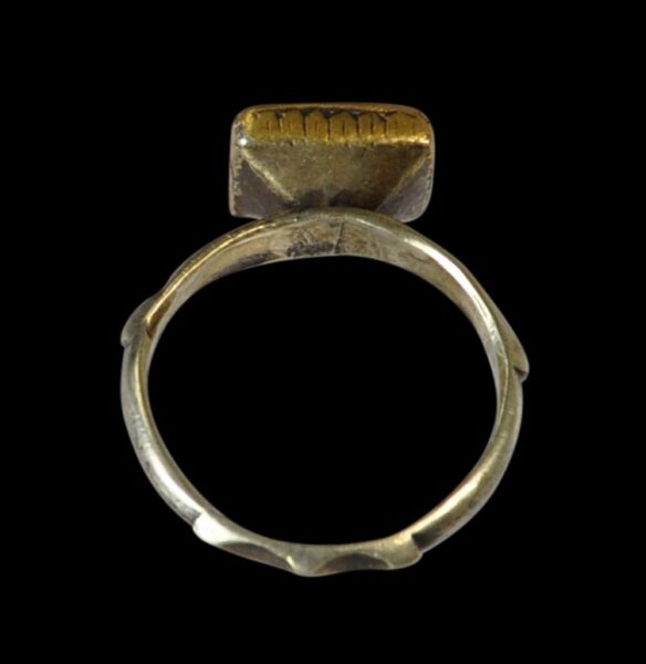 Indian Gold Ruby Ring - Michael Backman Ltd
