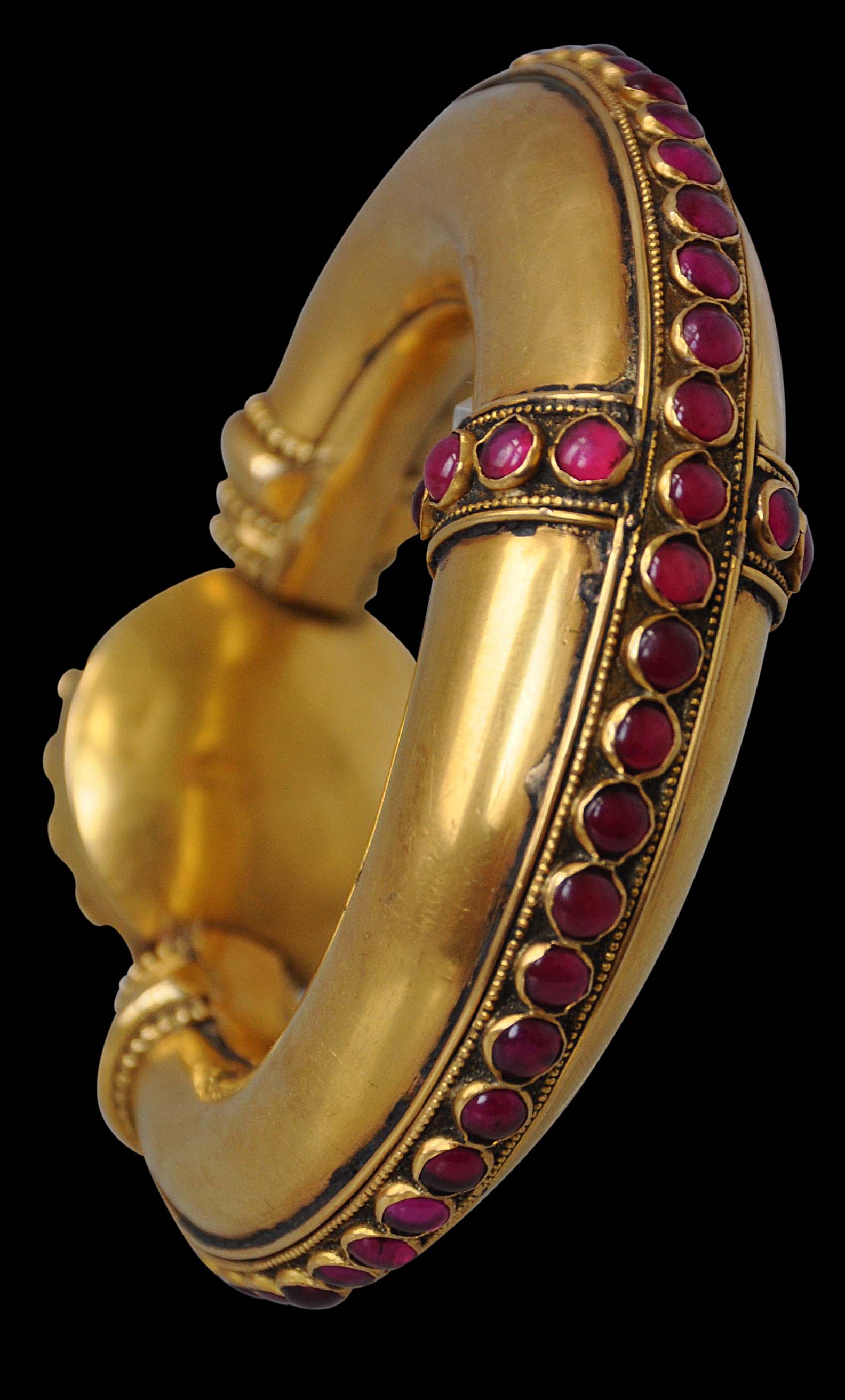 Indian Gold Bracelet Set with Rubies - Michael Backman Ltd