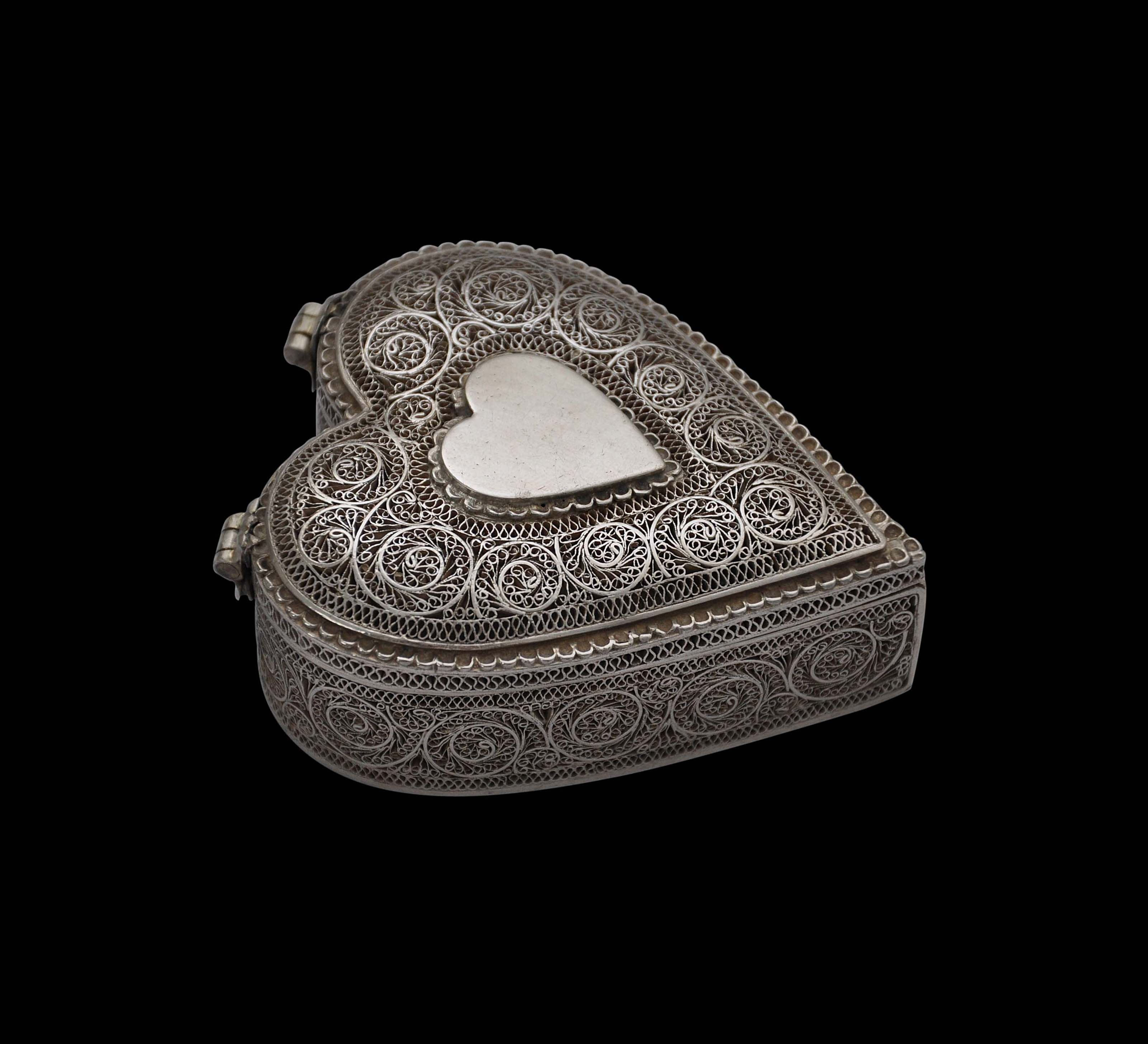 Silver Embossed Heart Box – Florence's Chocolates