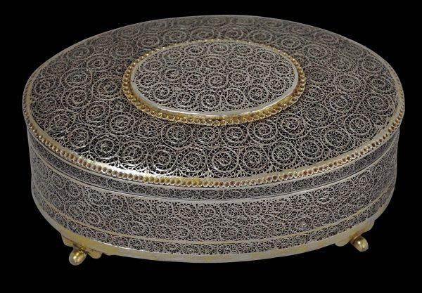 Exceptionally Fine Indian Parcel-Gilded Silver Filigree Pandan ...