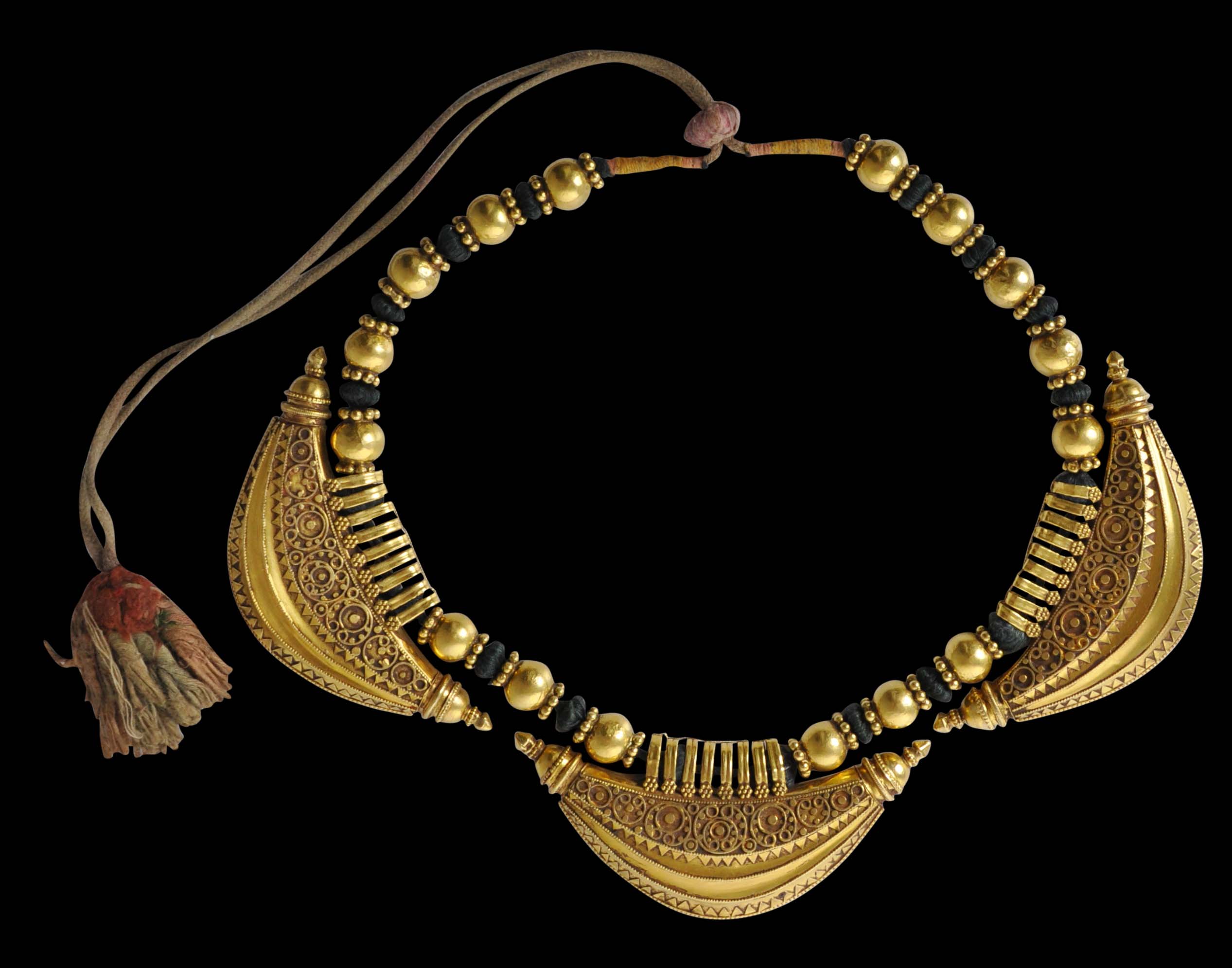 Necklace of Three Gold Kokke Thathi Pendants - Michael Backman Ltd